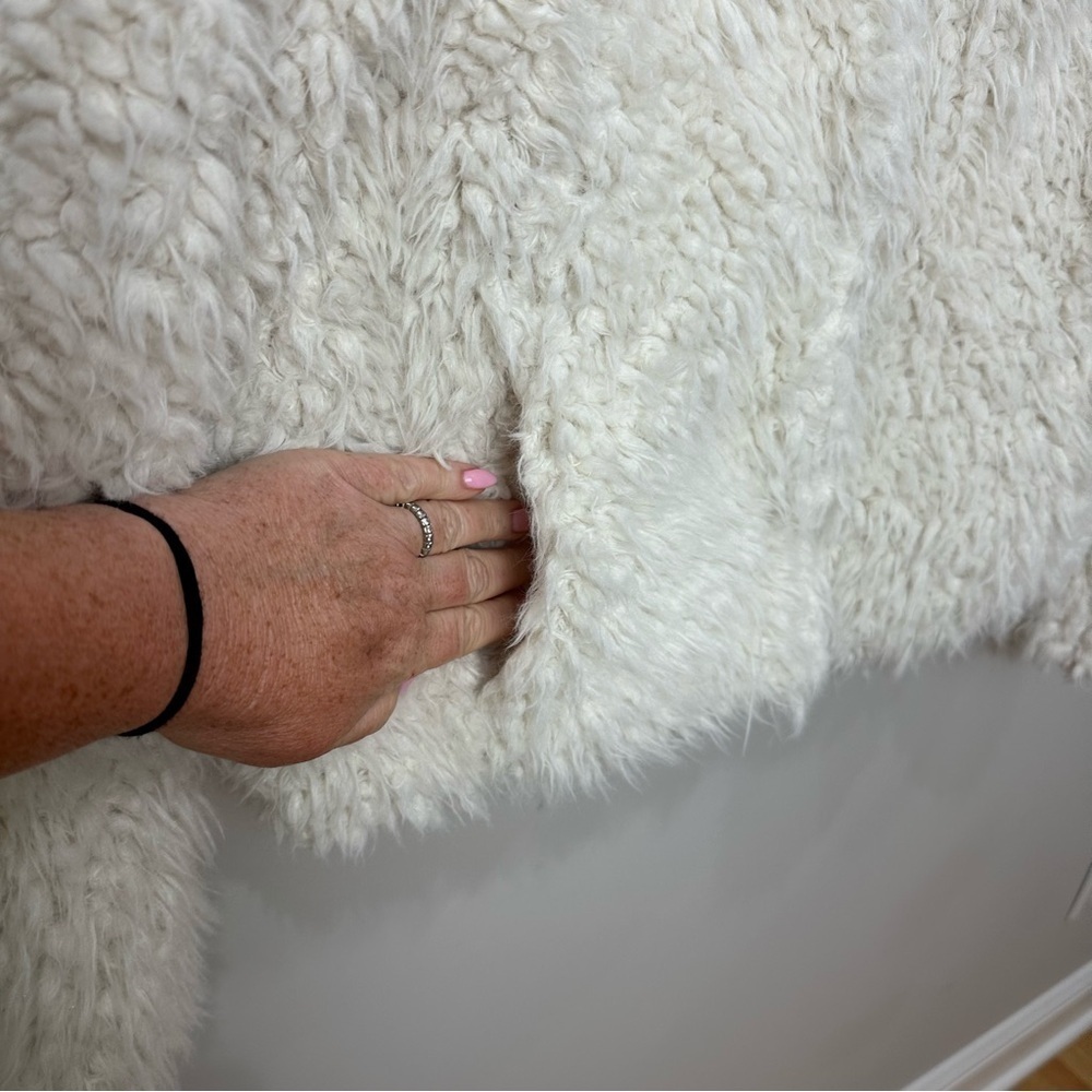 Sanctuary Faux Fur Jacket White Snap Front Soft Cozy - Picture 4 of 8